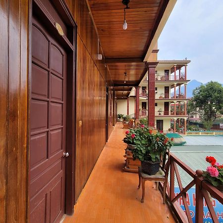 Sao Mai Bac Ha Hotel Exterior foto